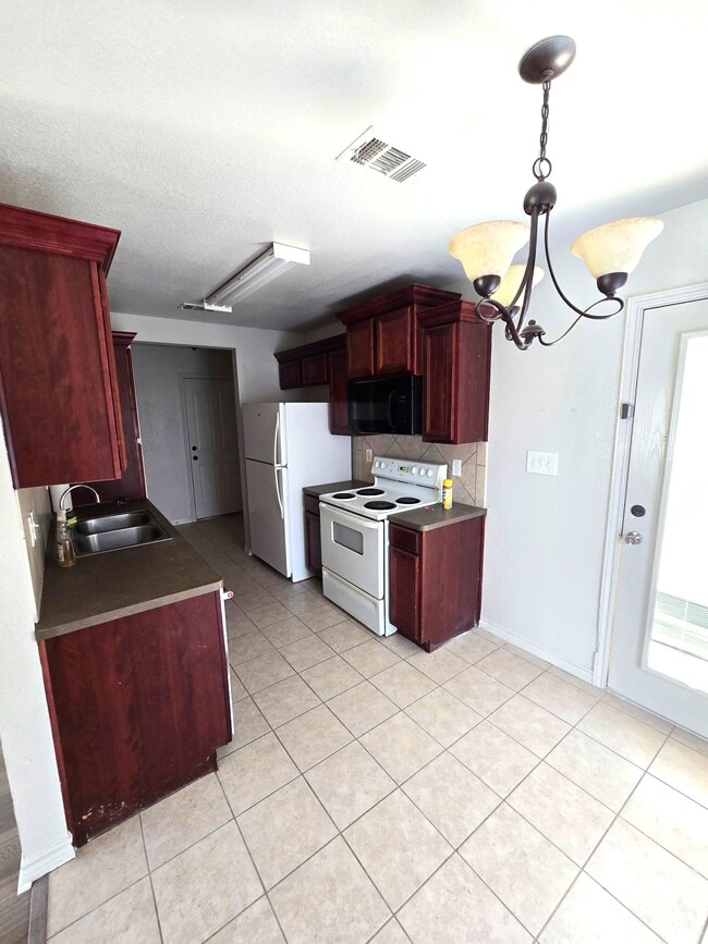 Photo - 6534 Westwood Village Dr