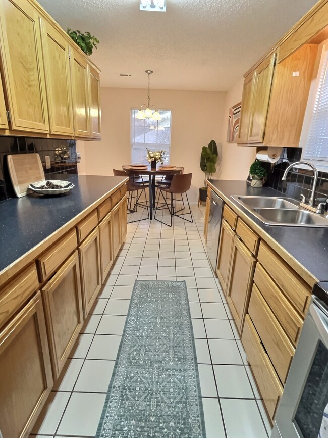 601 Camellia Dr
