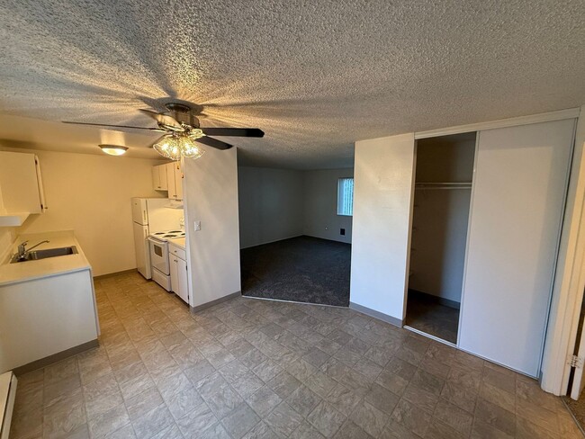 Photo - 235 Senate St NW