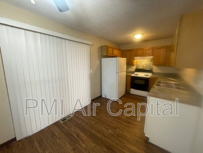 Photo - 1102 E Morris St