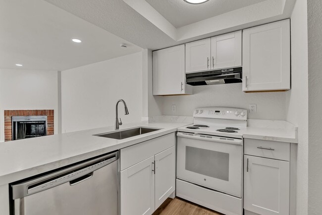Photo - 912 28th St NE Unit 912 28th St NE WA Auburn, WA 98002