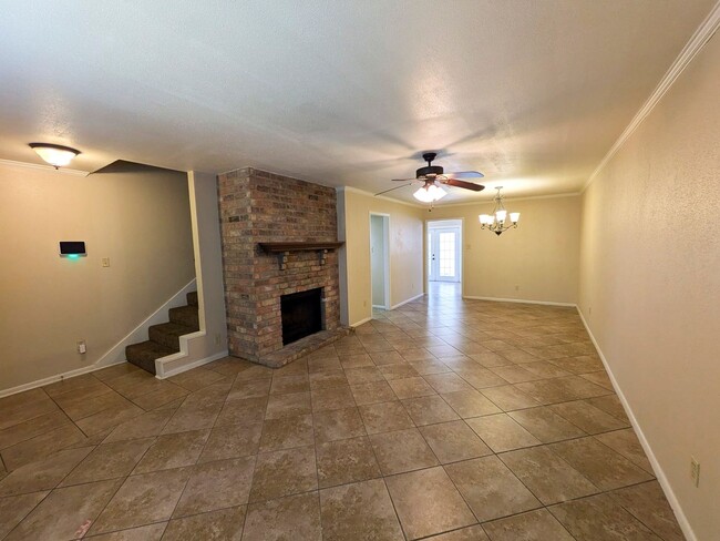 Photo - 956 Sunmeadow Dr Unit 956 Sunmeadow Dr. - (VACANT 7-2-2026)