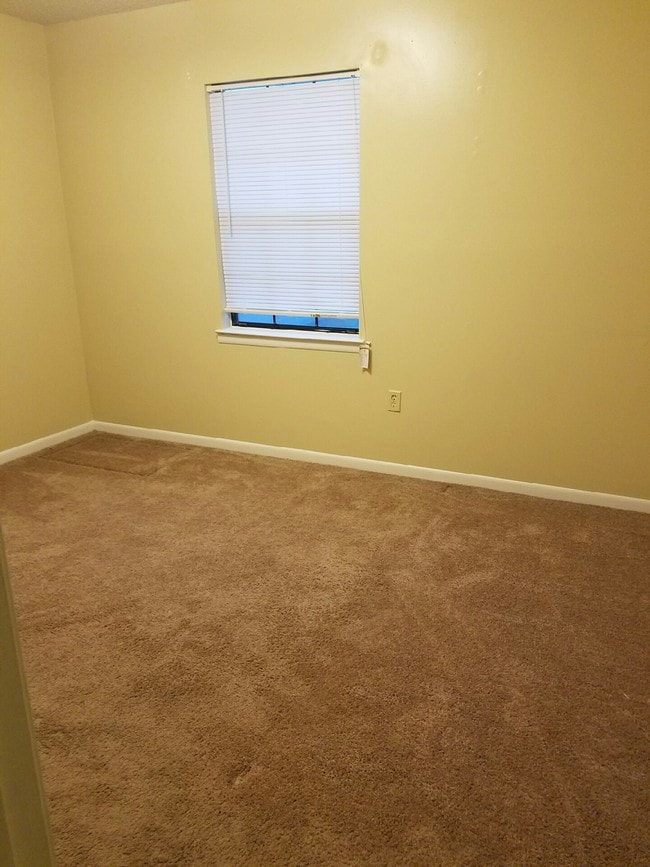 Photo - Winsor Place Apartments