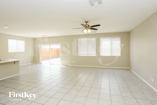 Photo - 4527 Amberley Ridge Ave