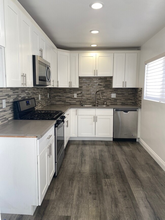 Photo - 6644 Atoll Ave