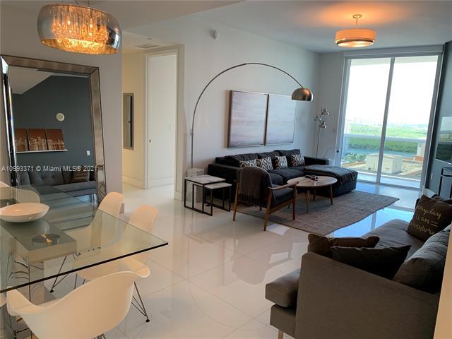 Photo - 16001 Collins Ave