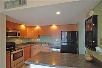 Building Photo - 85 Brainerd Rd Unit 304 Rental