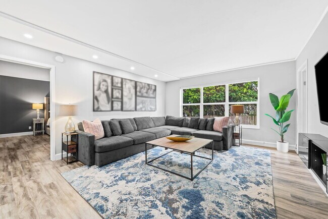 Photo - 1881 Middle River Dr Unit 206