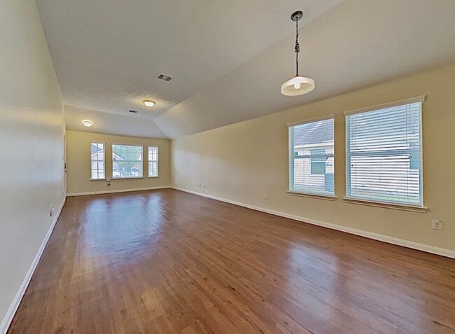 Photo - 4041 Hawthorn Glen Ct