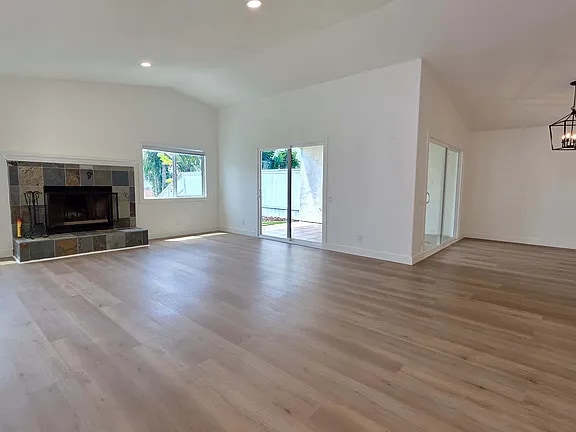 Building Photo - 2247 Levante St Rental