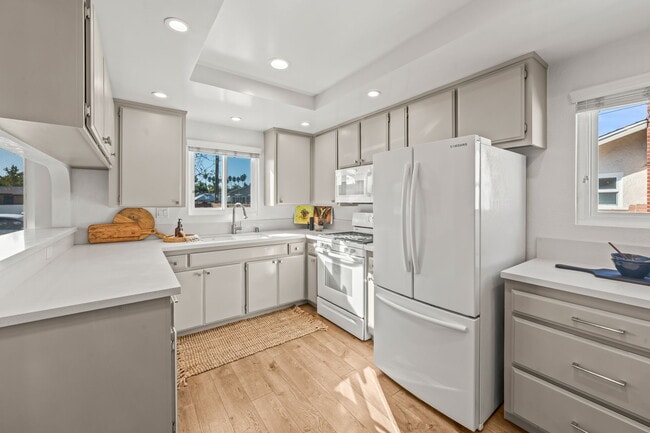 Photo - 4741 Choctaw Dr Unit 1