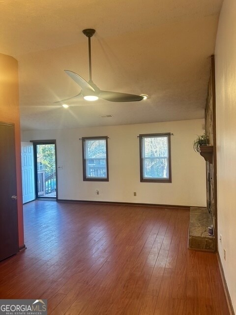 Photo - 5375 Whitney Ct