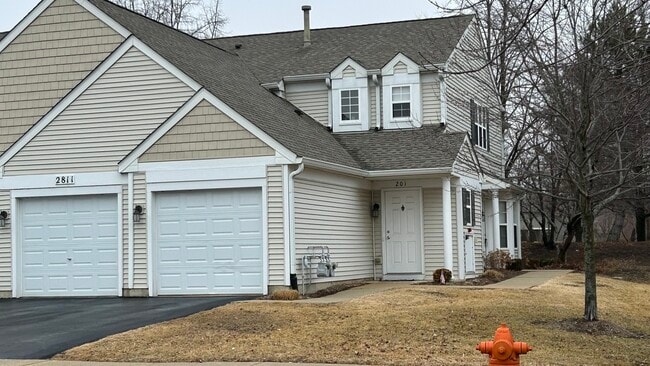 Building Photo - 2811 Rutland Cir