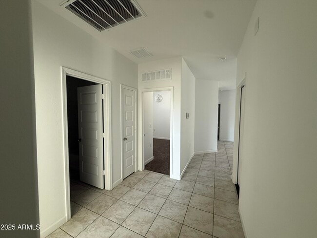 Photo - 10301 S Peralta Dr