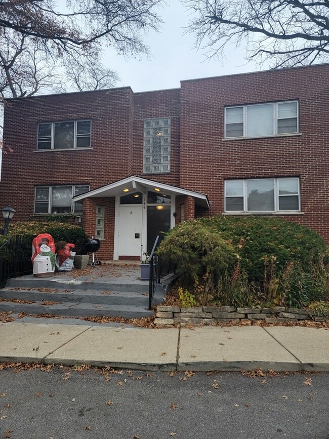 Building Photo - 144 Ann St Unit 8