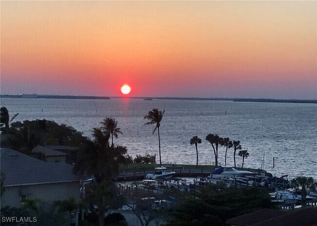 Photo - 14817 Laguna Dr Unidad 203