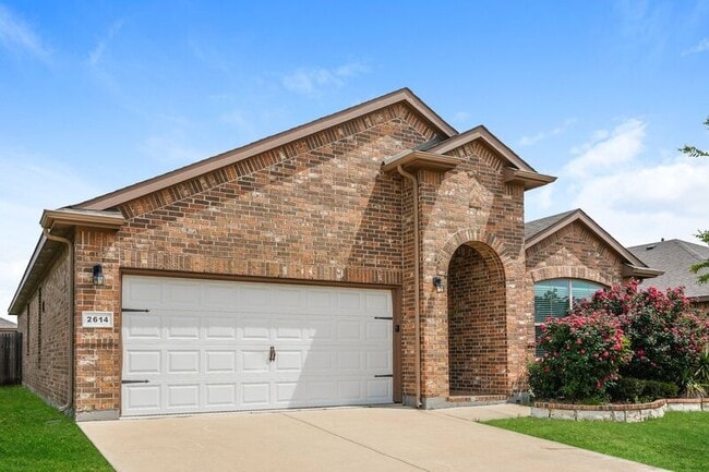 Photo - 2614 Lavender Ln