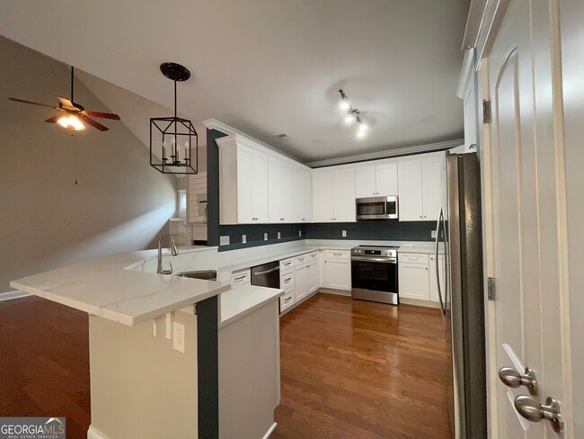 Photo - 2196 Eisenhower Ave