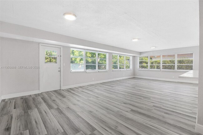 Photo - 3303 NW 37th Ave