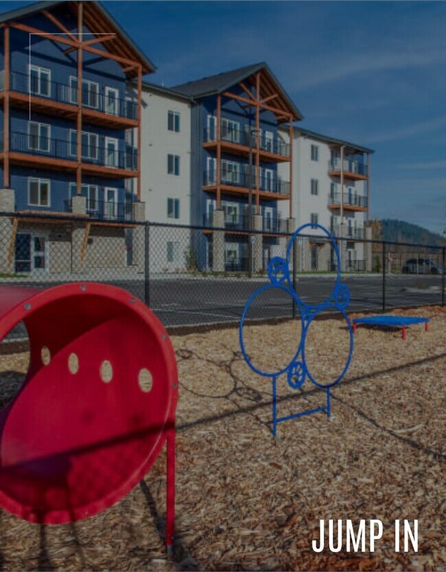 11398 SE Pleasant Valley Pky Apartment Unit 111 Happy Valley, OR