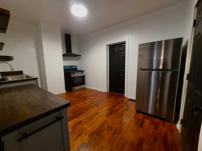 Photo - 1751 W 21st Pl Unit 1