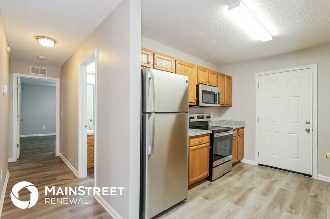 Photo - 3750 Warwick St