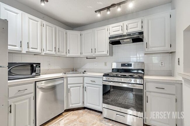 Photo - 282 Kempsey Dr Unit 282