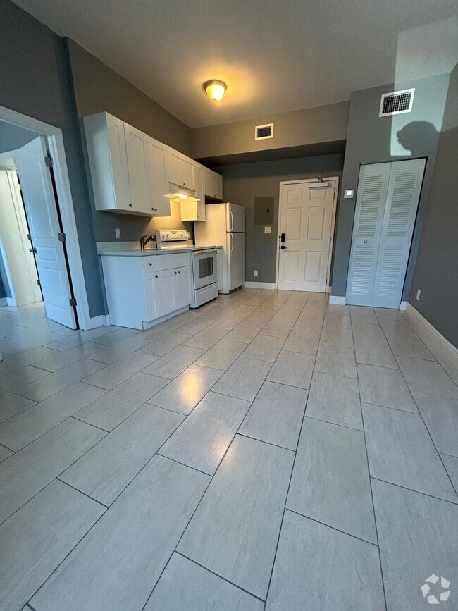 Building Photo - 1401 Division Ave Unit 105 Rental