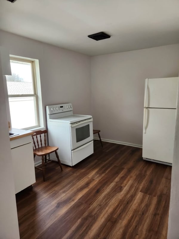 Photo - 716 N Bridge St