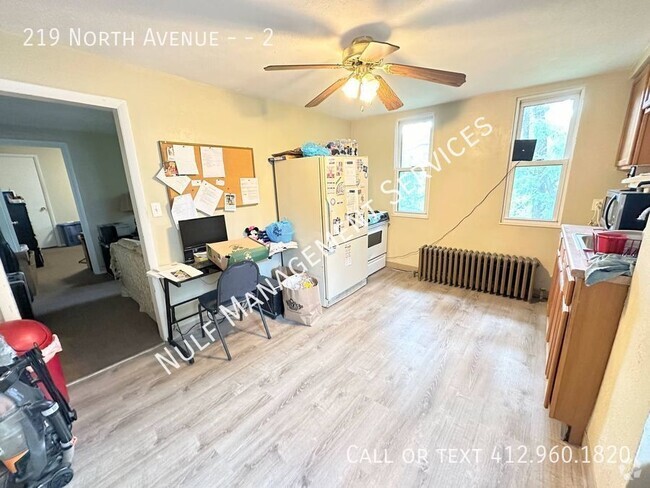Building Photo - 219 North Ave Unit 2 Rental