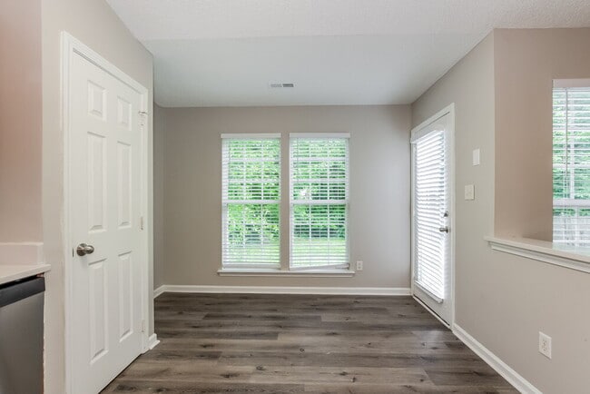 Photo - 5410 Starflower Dr