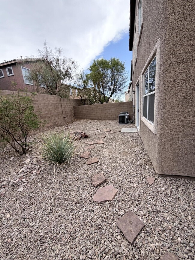 Photo - 3 bd 2.5 bath with LOFT