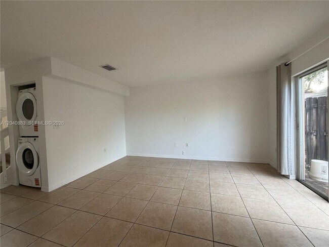 Photo - 7245 NW 173rd Dr