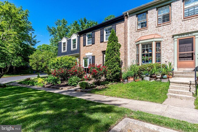 Photo - 9236 Sprucewood Rd