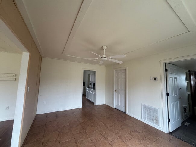 Photo - 11991 S Edmondson Rd