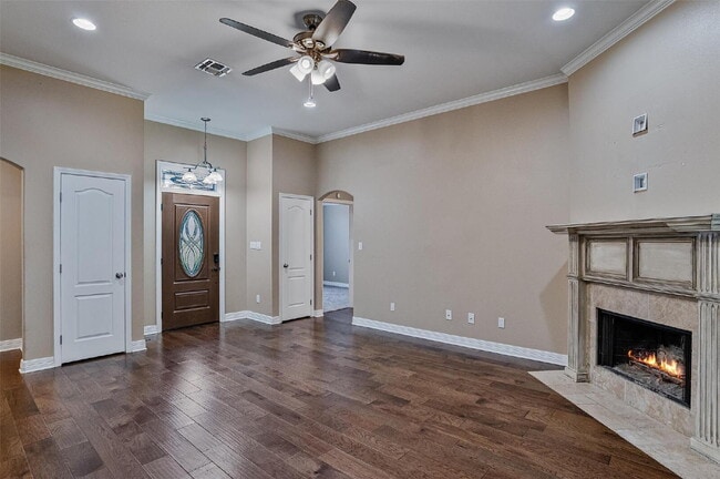 Photo - 133 Lone Oak Dr