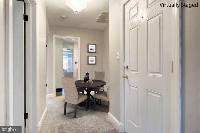 Photo - 2335 40th St NW Unit 3