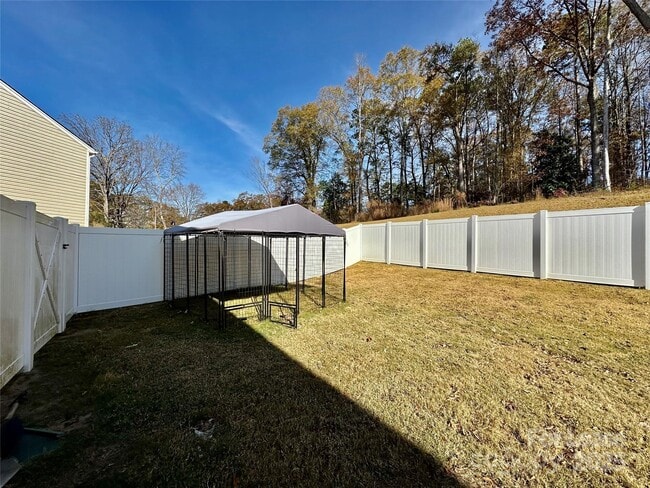 Photo - 1210 Leno Ln