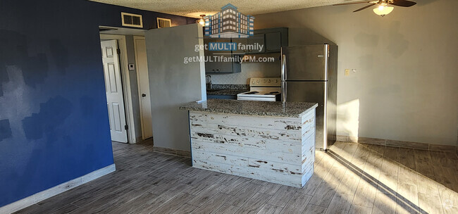 Building Photo - Discover a Cozy 1-Bedroom 1-Bath Oasis in ... Unit B6 Rental