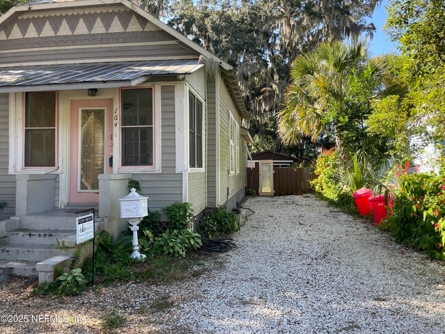 Photo - 164 Gault St Casa