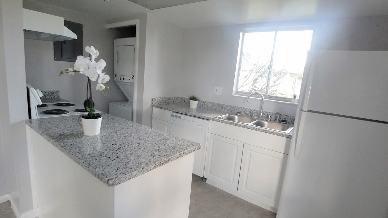 Beautiful 2/1 w Garage Condo x Rent close ... - Beautiful 2/1 w Garage Condo x Rent close ...
