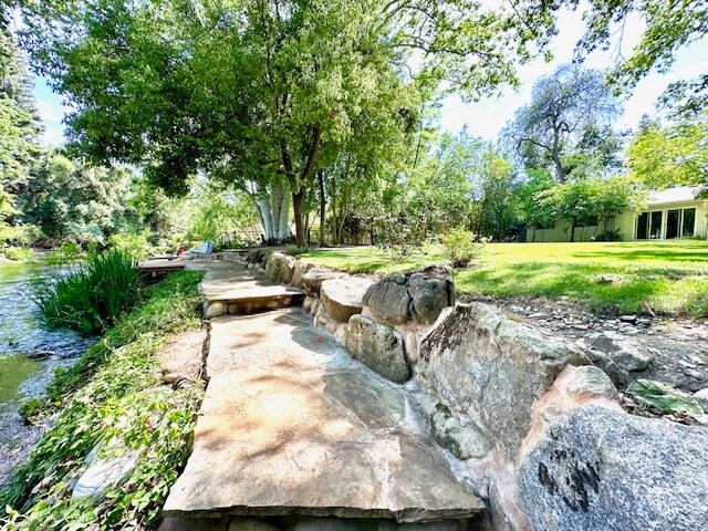 Private creek entrance - 210 Wood Duck Dr