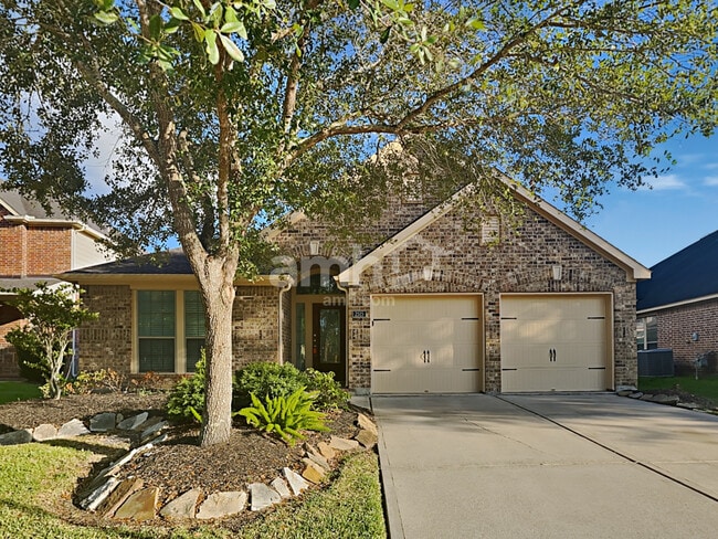 Building Photo - 2515 Pioneer Oaks Dr Rental