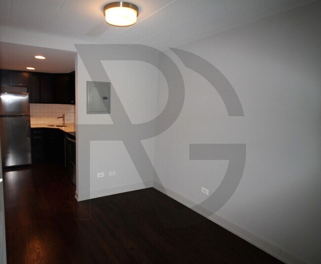 Photo - 6119 N Kenmore Ave Unit 111