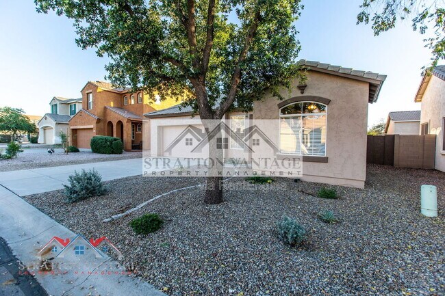 Photo - 1131 E Ferrara St