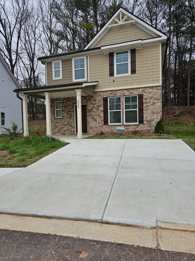 Building Photo - 1056 Thomasville Estate Way