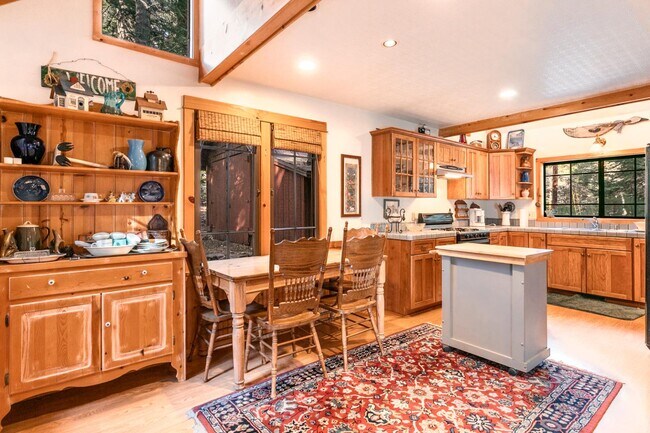 Photo - 27949 Squirrel Ln