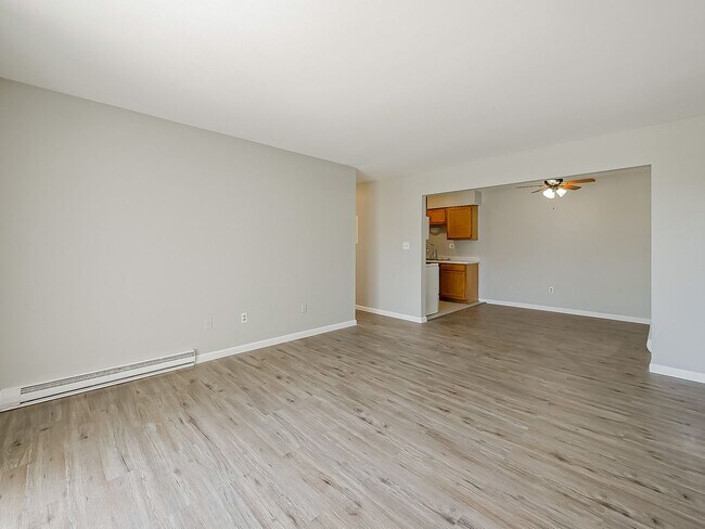 Photo - 125 E Van Riper Rd Unit Apt 5