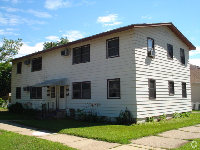 Building Photo - 1127 9th St S Unit 1127 Rental