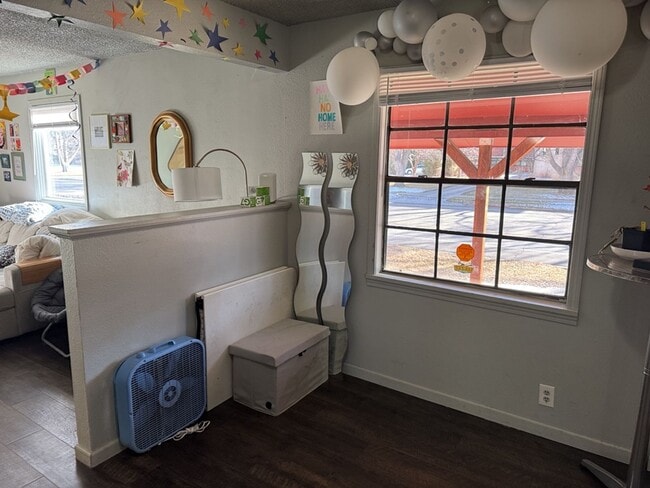 Photo - 810 W Laurel St Unidad 1